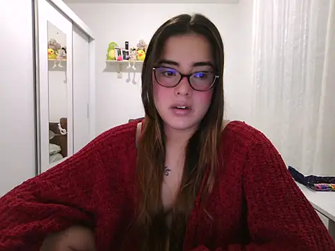 maliamiller online show from June 2, 5:19 am