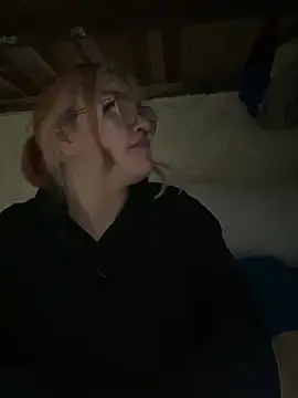 SophiaWeestt99 online show from September 9, 2:22 am