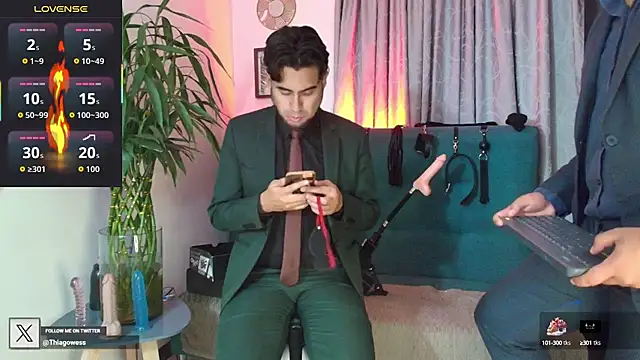 thiagowes online show from September 26, 3:15 am