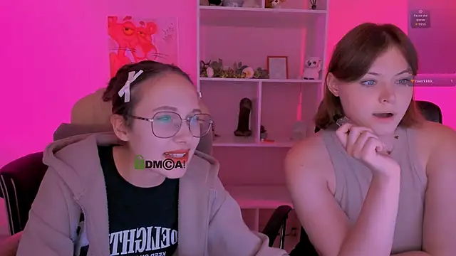 nikole kitt online show from September 13, 8:06 pm