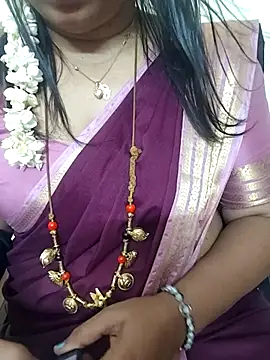 gaurika18 online show from October 21, 7:56 am