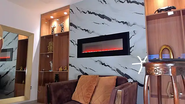 Keila Mendoza online show from November 26, 5:08 am