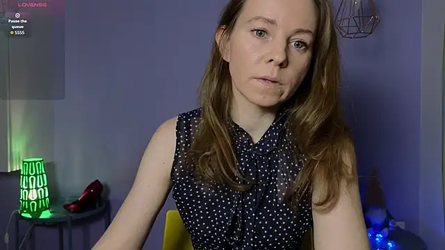 JanePearl online show from February 18, 4:39 pm