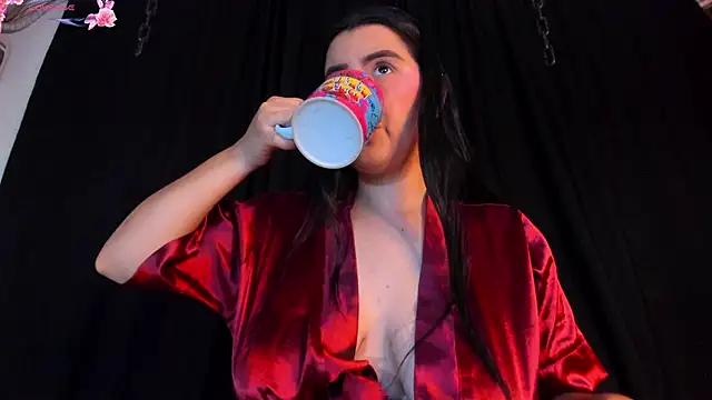 AnithaaYork online show from May 9, 9:06 pm