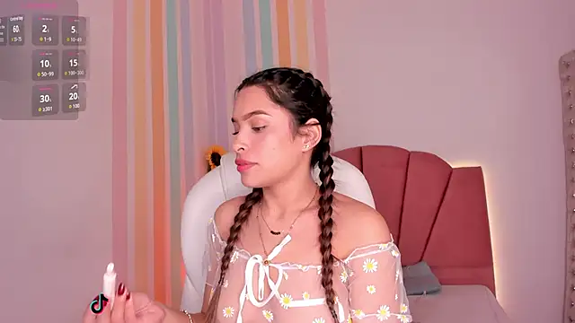 Marilyn rouse  online show from December 23, 12:25 am