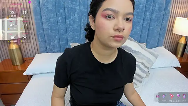 pretty sunlight  online show from November 5, 2:06 am