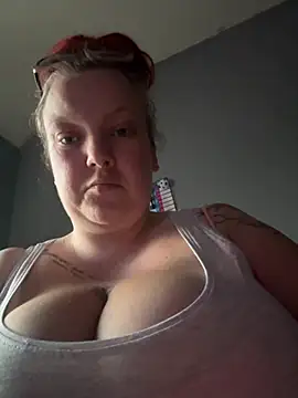 busty-bella1 online show from July 5, 7:41 pm