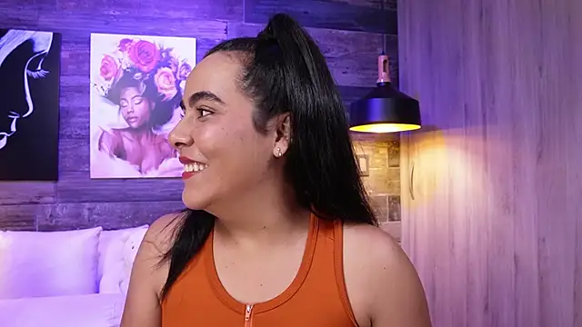 Snapshot of DanyAndAlexa chatting on October 10, 12:32 pm DanyAndAlexa online show from October 10, 12:32 pm