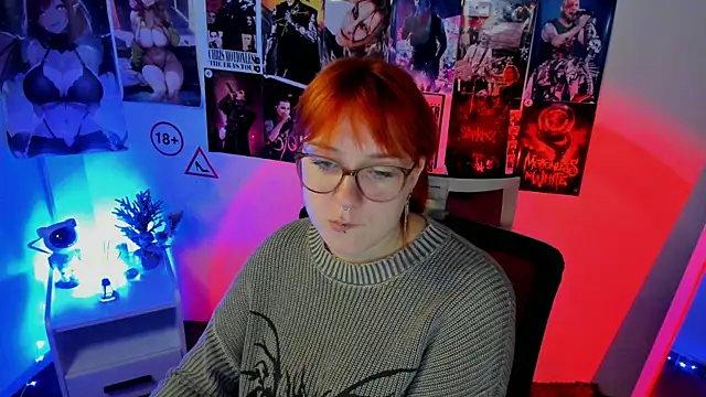 Snapshot of Rudy_02 chatting on October 8, 7:51 pm Rudy 02 online show from October 8, 7:51 pm