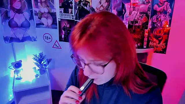 Snapshot of Rudy_02 chatting on October 11, 8:44 pm Rudy 02 online show from October 11, 8:44 pm