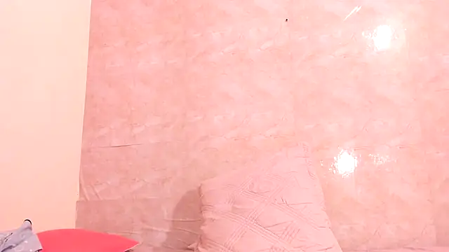 NicolVilla online show from September 18, 1:20 pm