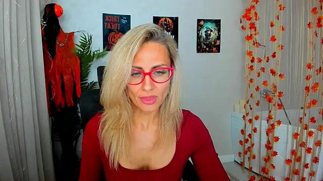 MuseOfStage online show from October 23, 11:49 am