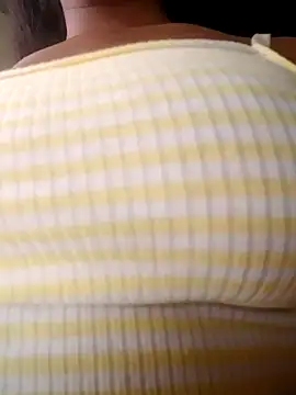 Shria107 online show from October 28, 8:20 am