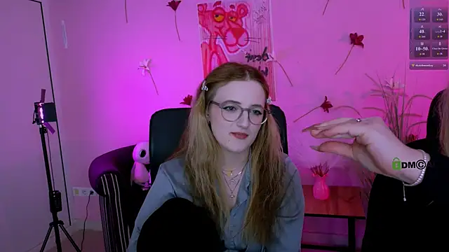 juli kisss online show from May 27, 9:12 pm