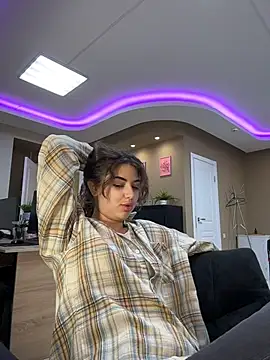 CharleneWoods online show from November 8, 2:22 pm