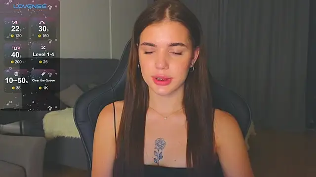 adrianawow1 online show from September 23, 11:58 pm