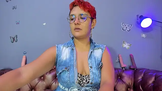 Kaira mosse online show from March 1, 12:16 pm