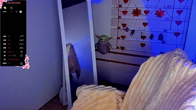 Bella XO online show from February 4, 8:39 am