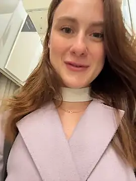 Snapshot of Dina_Tease chatting on September 28, 12:43 pm Dina Tease online show from September 28, 12:43 pm