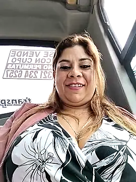 Laura-Hernandez online show from October 18, 3:48 pm