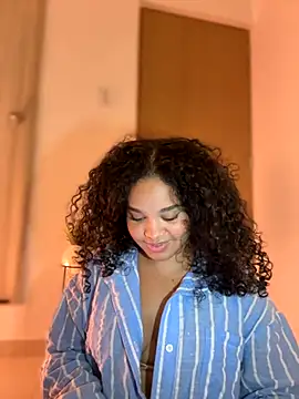 Lucy wilson5 online show from October 26, 2:40 am