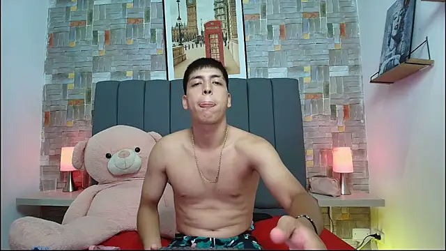 aaron antonella mds online show from March 3, 8:37 pm