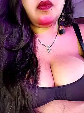 Suhanakhan00 online show from October 22, 4:34 pm