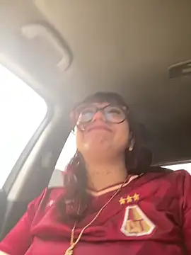 MiaOlmos777 online show from April 28, 2:10 pm