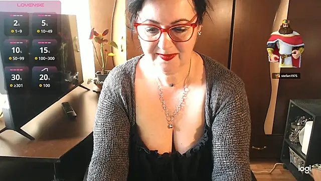 exymilf  online show from January 17, 1:07 pm