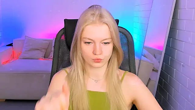 GraceGlamour online show from November 14, 5:07 am