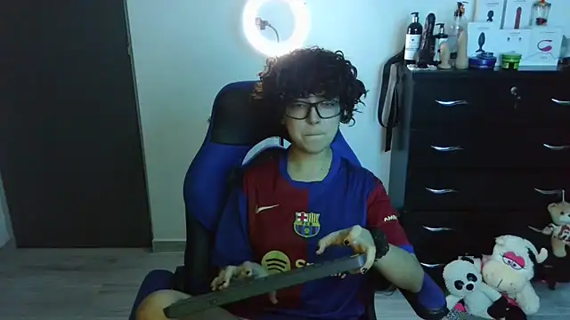 thomascooper7 online show from September 26, 2:09 am