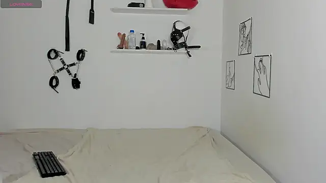 Sabrina Rosse   online show from October 22, 11:59 am