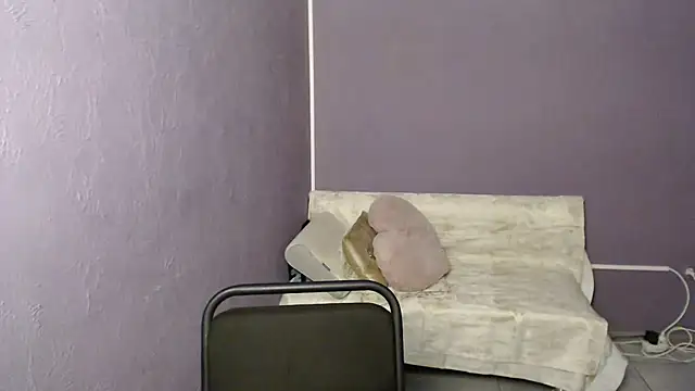  sexy lady online show from September 13, 3:42 pm