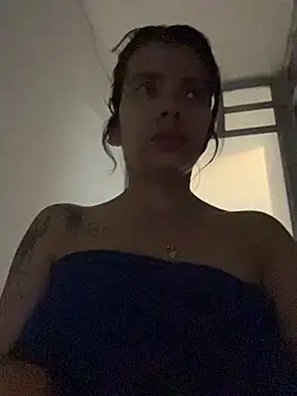 adop me   online show from March 30, 11:04 pm