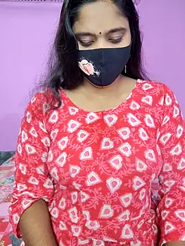 Snapshot of Hot_Maleka chatting on October 2, 1:10 am Hot Maleka online show from October 2, 1:10 am
