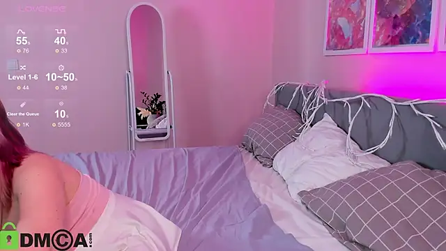 Sara Robinson online show from September 12, 3:40 am