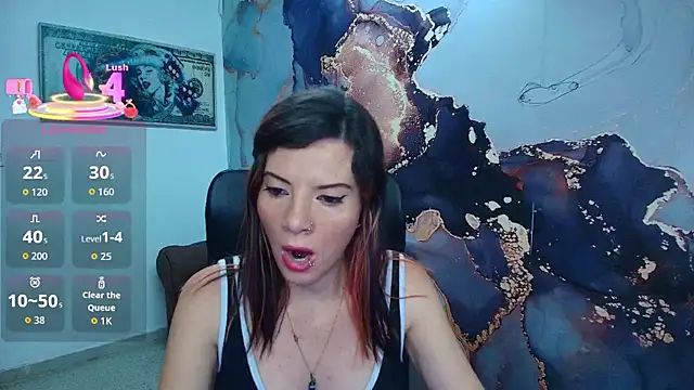 Snapshot of DanaaRey chatting on September 11, 11:32 am DanaaRey online show from September 11, 11:32 am