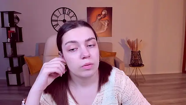 DaniellaLovely online show from February 23, 10:48 am