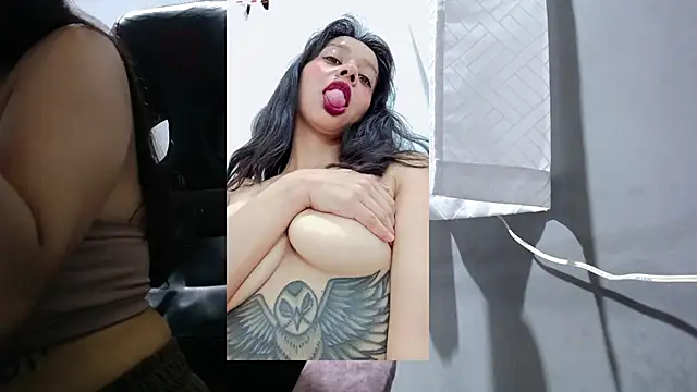 ladynemesis online show from October 30, 9:38 pm