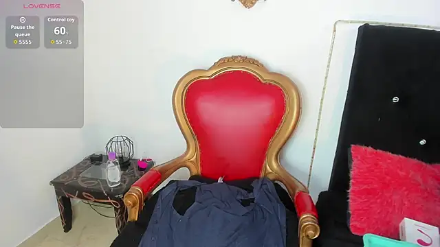 Snapshot of AmeliaThompsonTaboo chatting on October 1, 1:38 pm AmeliaThompsonTaboo online show from October 1, 1:38 pm