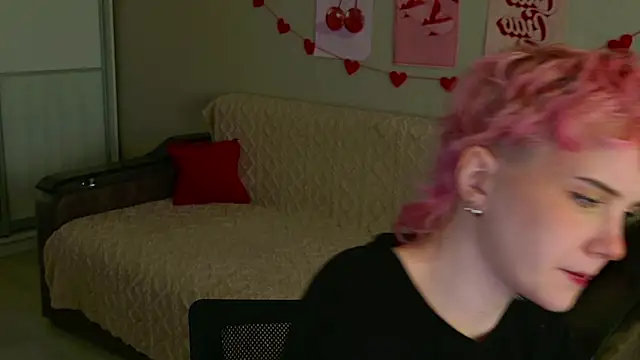 School Love online show from September 25, 11:09 am