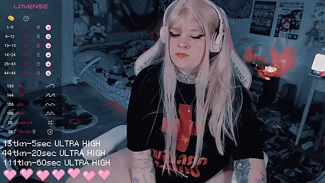 noori  hope online show from November 8, 9:09 pm