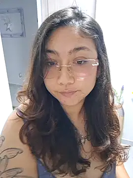 Mia Ruiz online show from November 30, 3:11 am