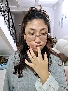 Snapshot of Mia_Ruiz chatting on September 13, 2:41 am Mia Ruiz online show from September 13, 2:41 am