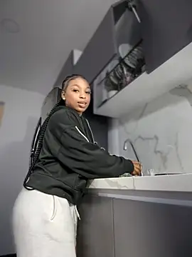 Melany Williams online show from November 7, 2:22 pm