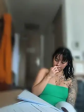 LorenRosse online show from July 12, 1:06 am