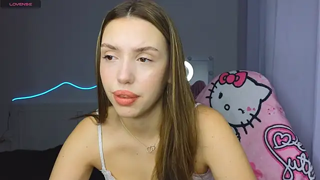 AliceSpark online show from November 9, 1:51 pm