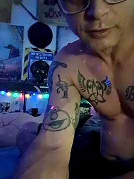 Buffshagswell online show from December 1, 8:33 pm