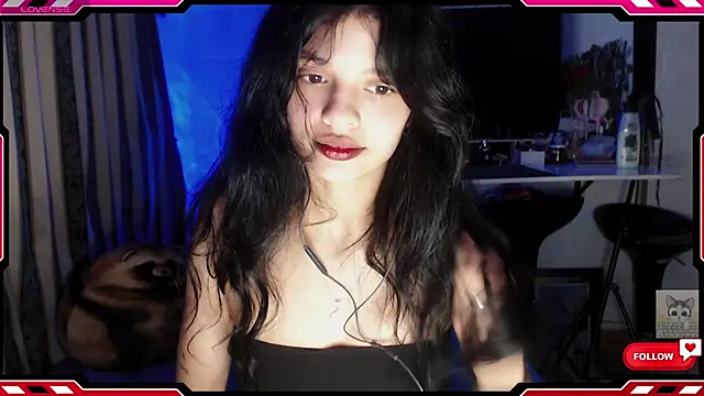 Sarahgin online show from November 22, 9:34 am