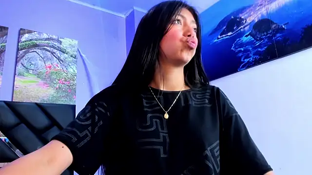 KimberlyVillaLobos online show from November 1, 12:20 pm